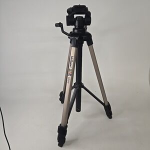 Velbon 7000 Camera Painter Box Tripod w/Bubble Level Adjustable Height